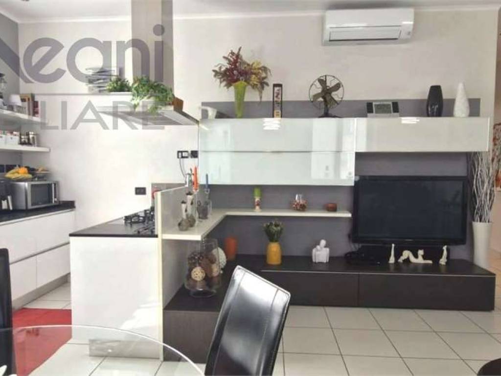 appartamento in vendita a Milano in zona Città Studi