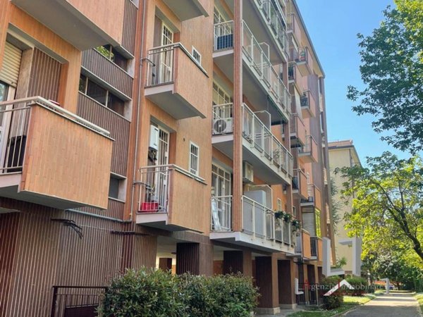 appartamento in vendita a Milano in zona Forlanini