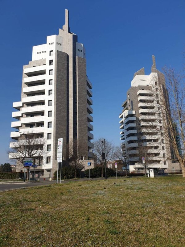 appartamento in vendita a Milano in zona Il Portello