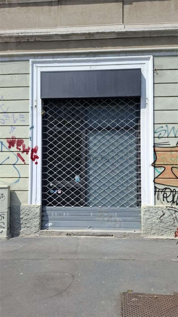 negozio in vendita a Milano in zona Maggiolina