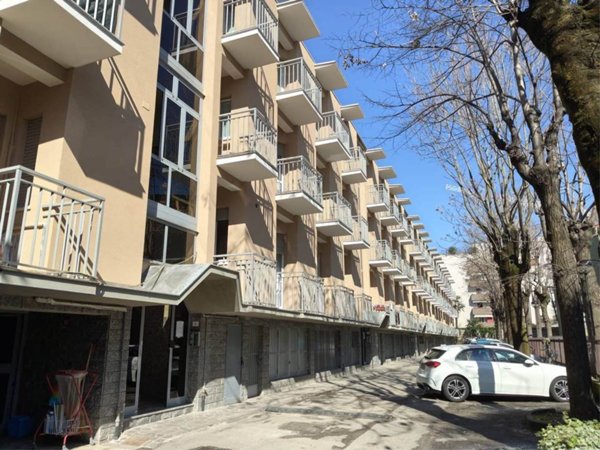 appartamento in vendita a Milano in zona Garegnano