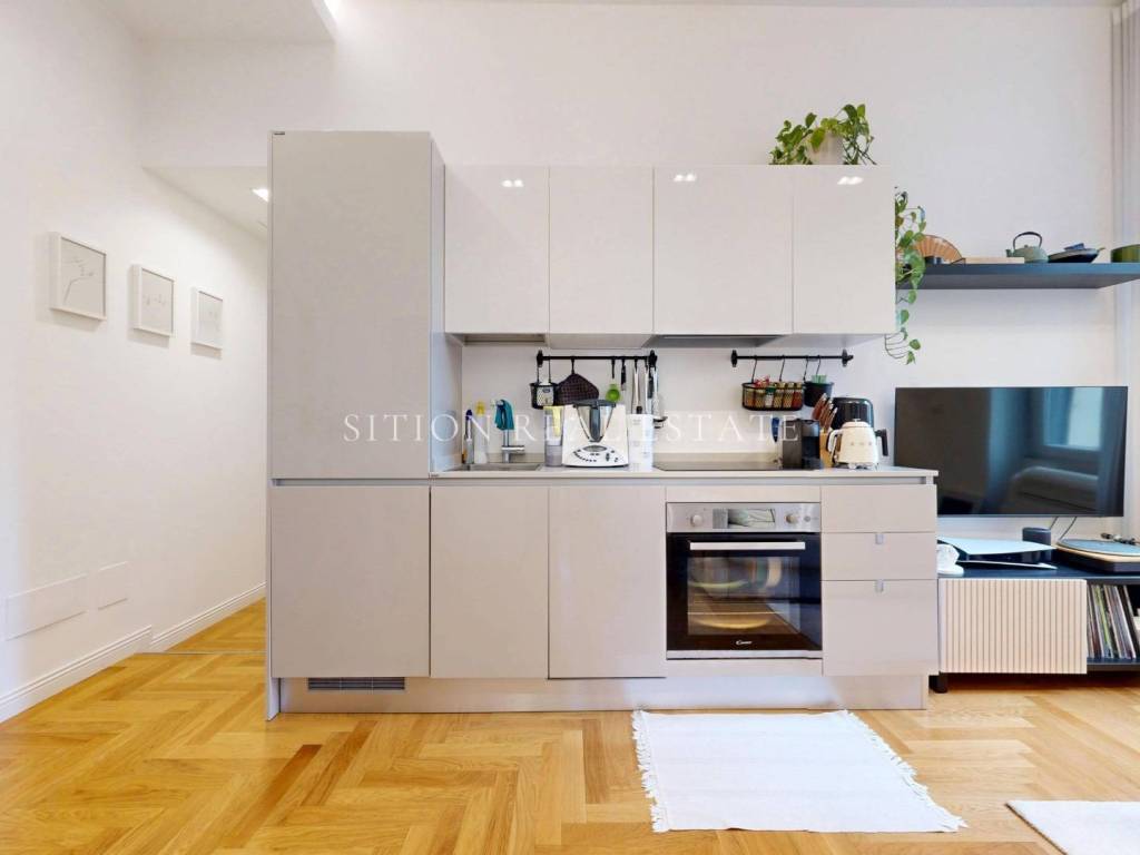 appartamento in vendita a Milano in zona Il Portello