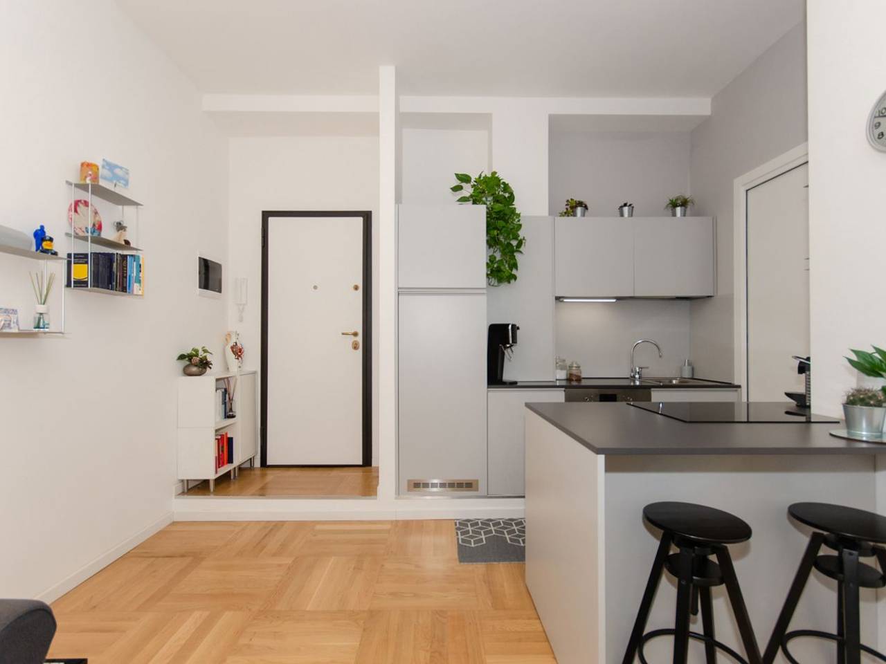 appartamento in vendita a Milano in zona Solari