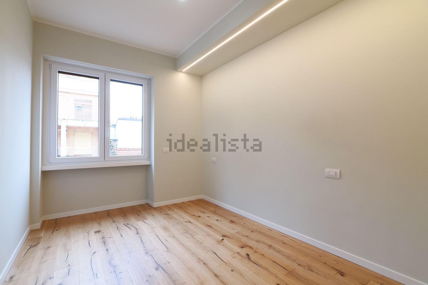 appartamento in vendita a Milano in zona Isola