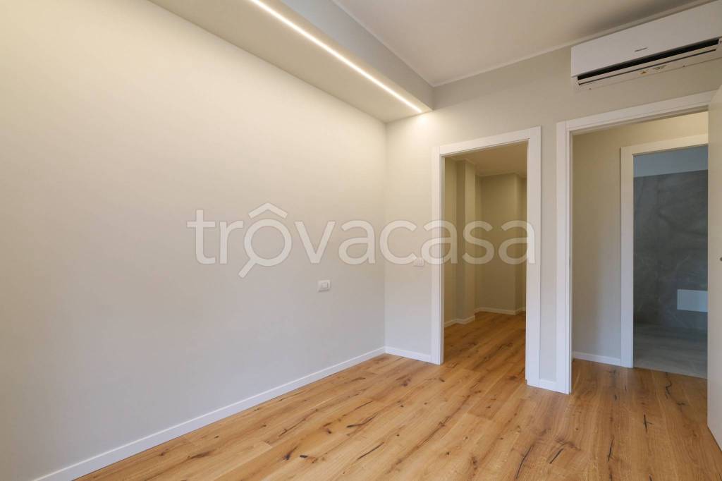 appartamento in vendita a Milano in zona Isola