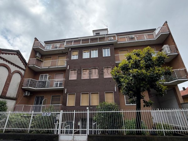 appartamento in vendita a Milano in zona Bruzzano