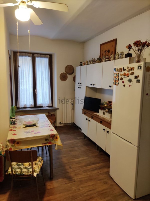 appartamento in vendita a Milano in zona Centro Direzionale