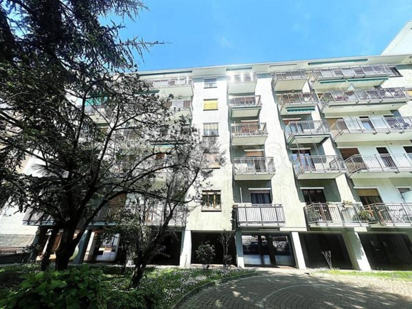 appartamento in vendita a Milano in zona Musocco