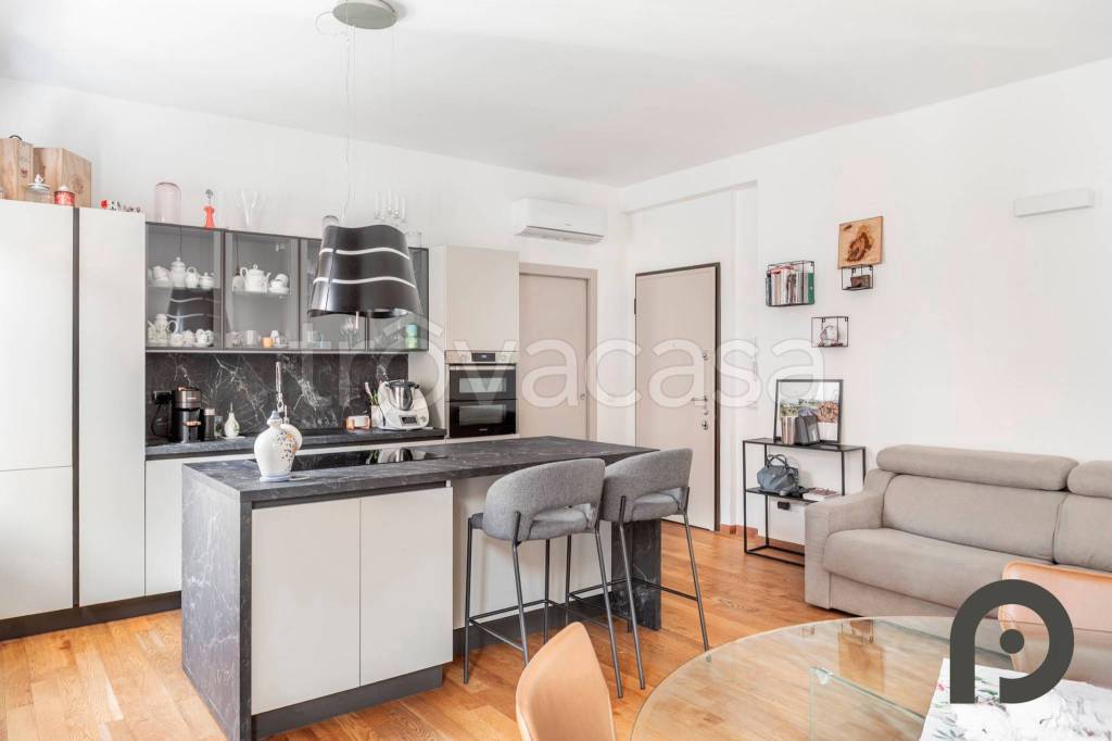 appartamento in vendita a Milano in zona Villapizzone