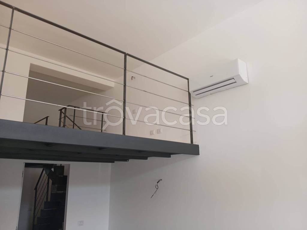 appartamento in vendita a Milano in zona Famagosta