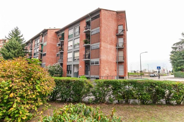 appartamento in vendita a Milano in zona Quarto Oggiaro