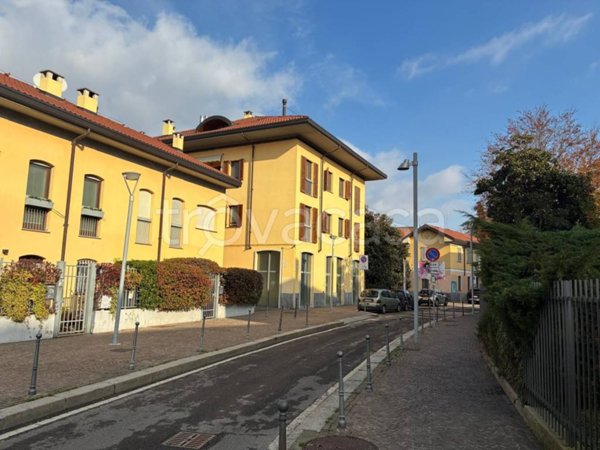 negozio in vendita a Milano