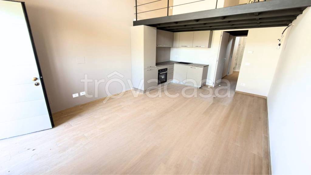 appartamento in vendita a Milano in zona Famagosta