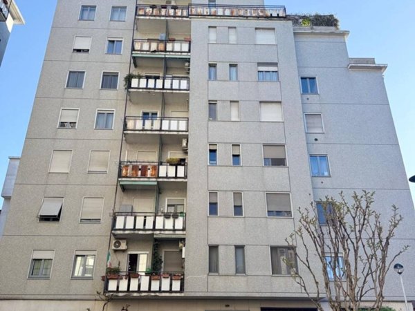 appartamento in vendita a Milano in zona Rogoredo