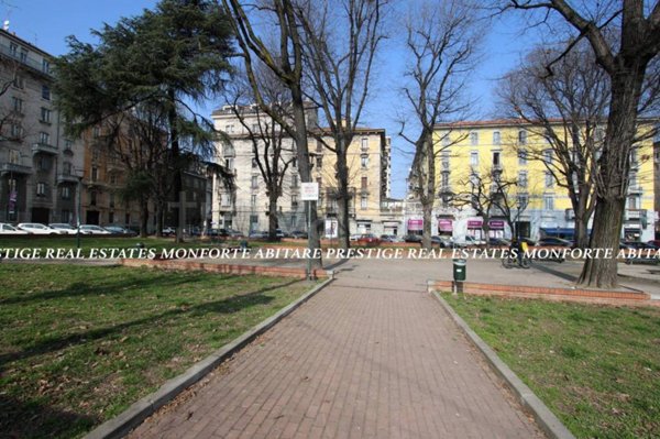 appartamento in vendita a Milano in zona XXII Marzo