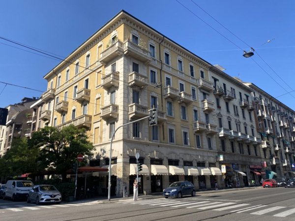 negozio in vendita a Milano in zona Loreto