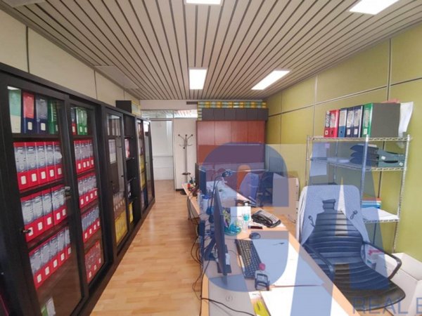 ufficio in vendita a Milano in zona Centro Direzionale