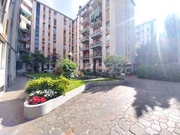 appartamento in vendita a Milano in zona Piazzale Lodi