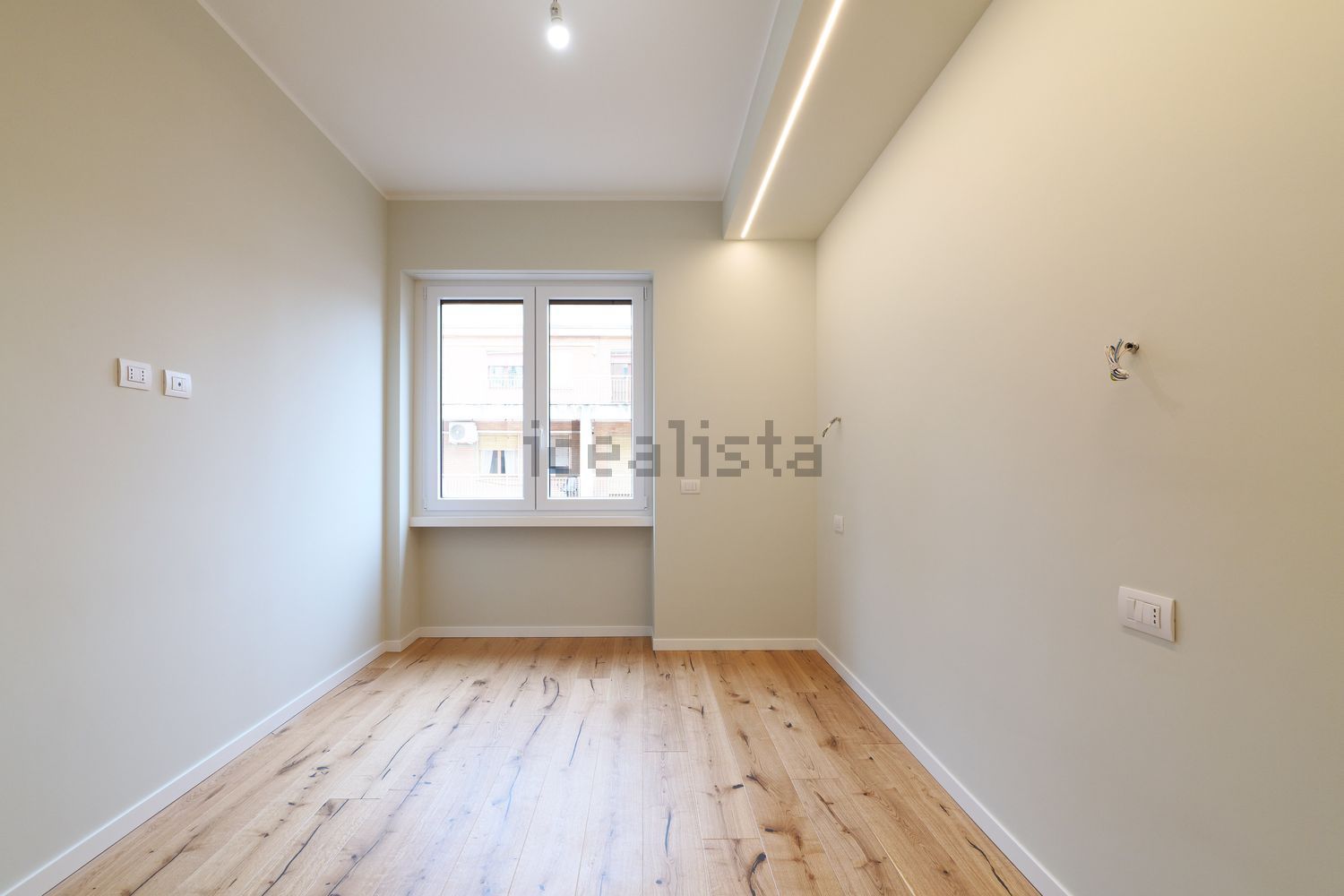 appartamento in vendita a Milano in zona Isola