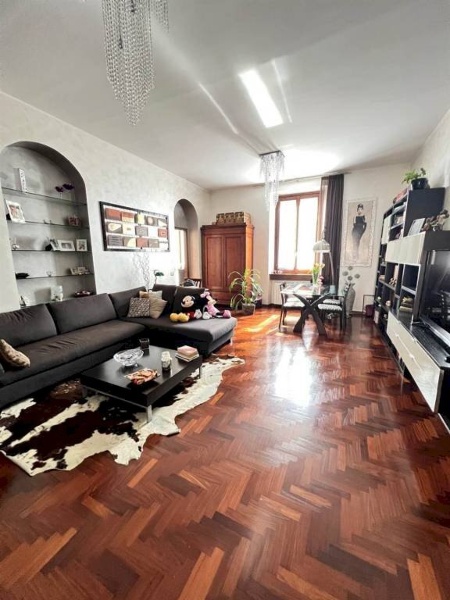 appartamento in vendita a Milano in zona Torretta
