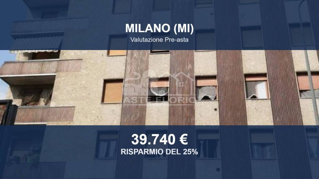locale commerciale in vendita a Milano in zona Barona