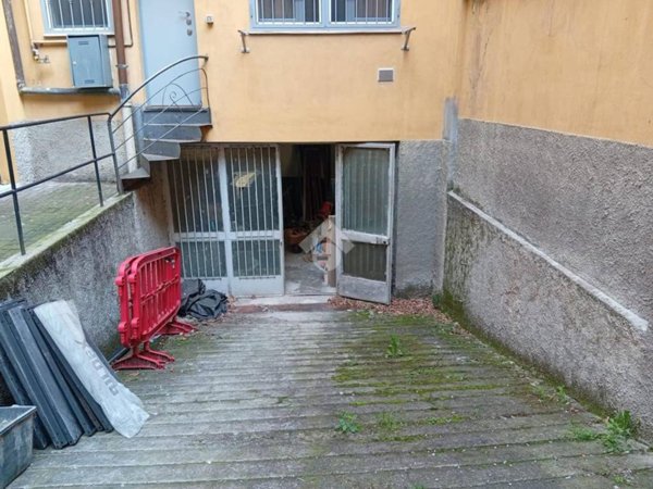 appartamento in vendita a Milano in zona Chiesa Rossa