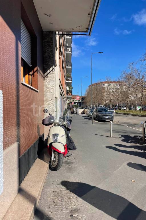 appartamento in vendita a Milano in zona Sempione