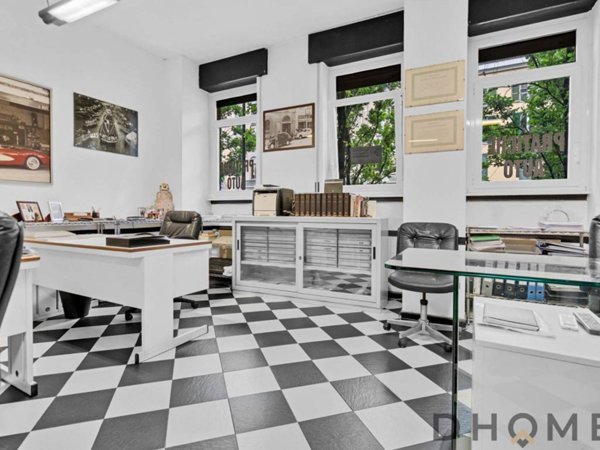 ufficio in vendita a Milano
