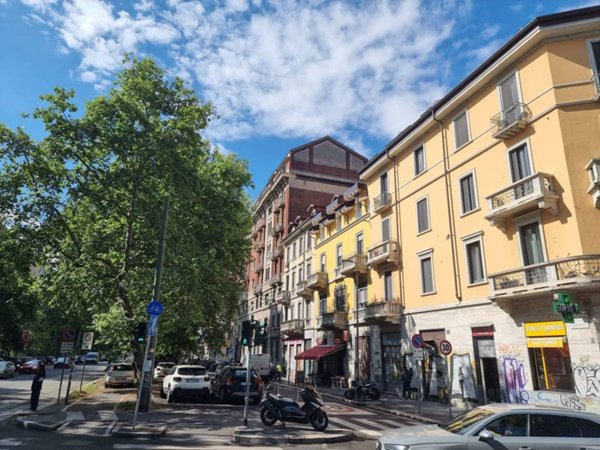 appartamento in vendita a Milano in zona Città Studi