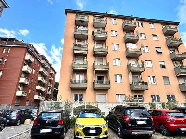 appartamento in vendita a Milano in zona Precotto