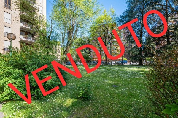 appartamento in vendita a Milano in zona Maggiolina