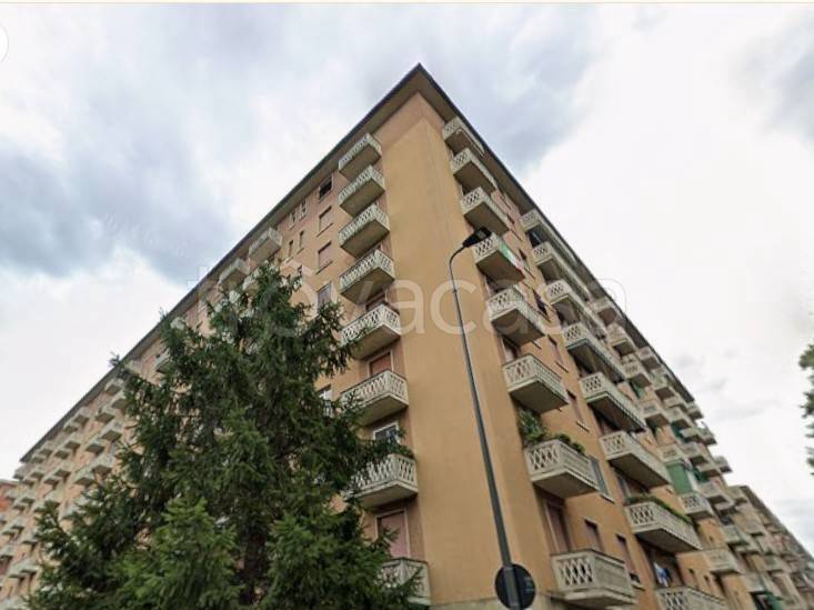 appartamento in vendita a Milano in zona Prato Centenaro