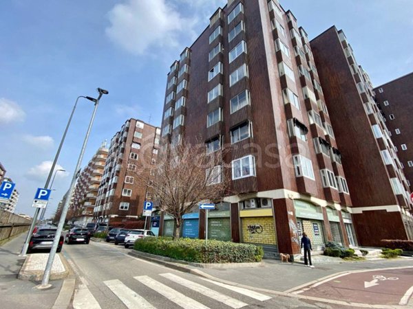 negozio in vendita a Milano in zona Maggiolina