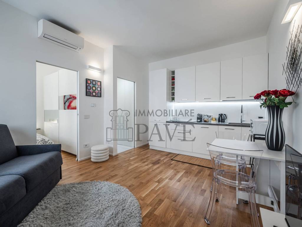 appartamento in vendita a Milano in zona Il Portello