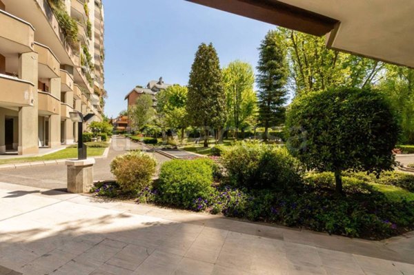 appartamento in vendita a Milano in zona San Siro