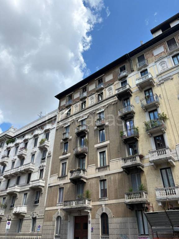 appartamento in vendita a Milano in zona Loreto