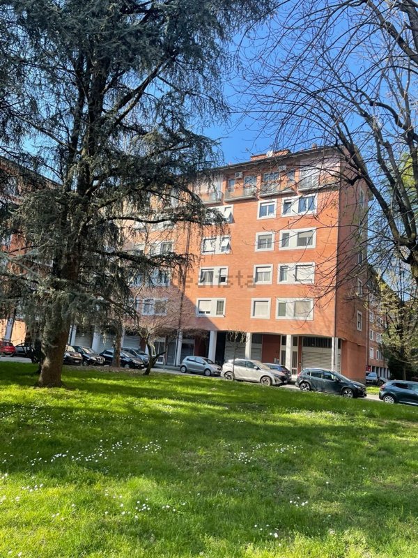 appartamento in vendita a Milano in zona Chiesa Rossa