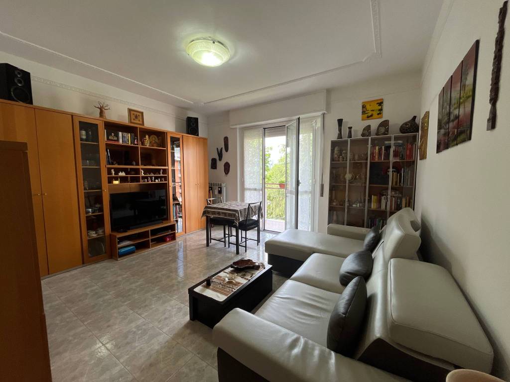 appartamento in vendita a Milano in zona Barona