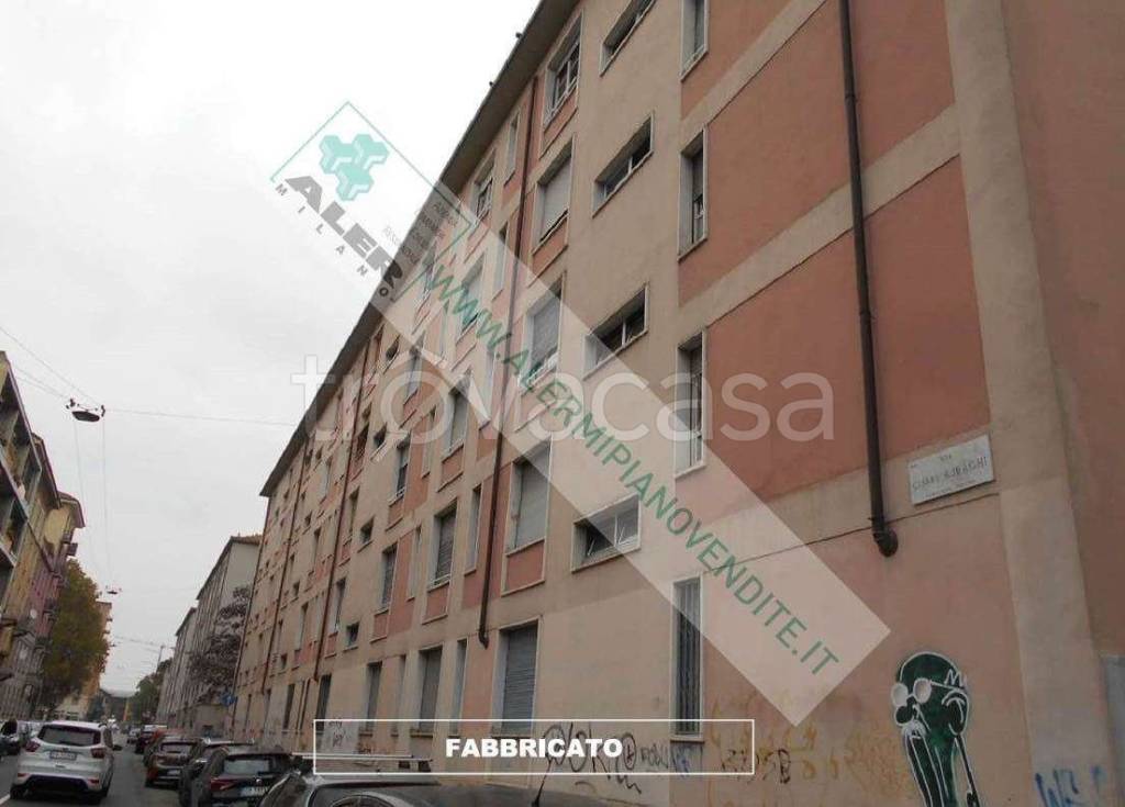 appartamento in vendita a Milano