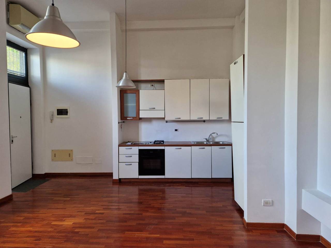 appartamento in vendita a Milano in zona Villapizzone