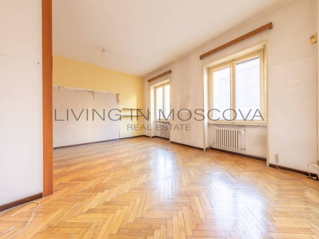 appartamento in vendita a Milano in zona Guastalla