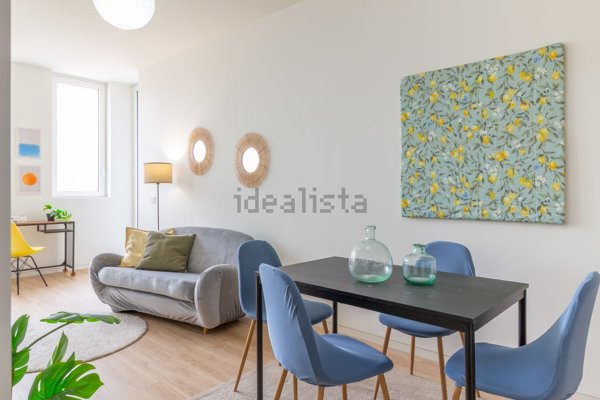 appartamento in vendita a Milano in zona Vigentino