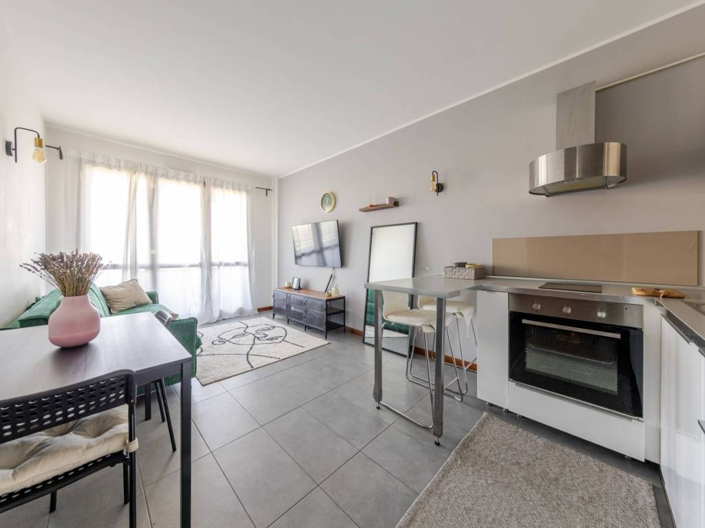 appartamento in vendita a Milano in zona Vigentino