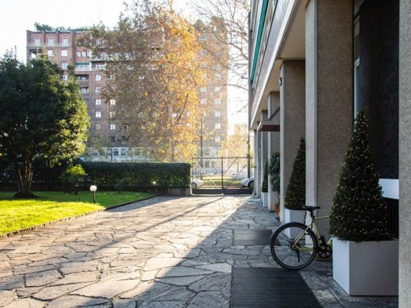 appartamento in vendita a Milano in zona Centro Direzionale