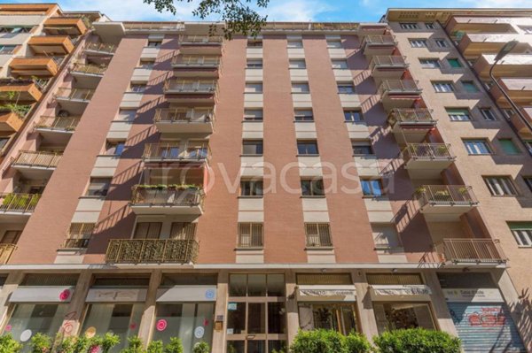 appartamento in vendita a Milano in zona Il Portello