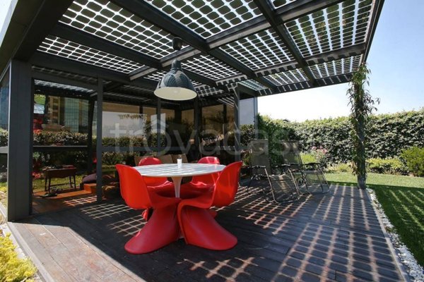 appartamento in vendita a Milano in zona Barona