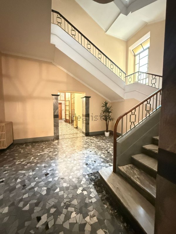 appartamento in vendita a Milano in zona Il Portello