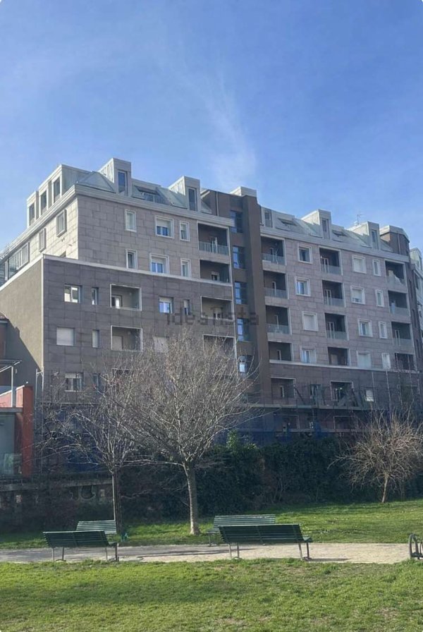 appartamento in vendita a Milano in zona Ghisolfa