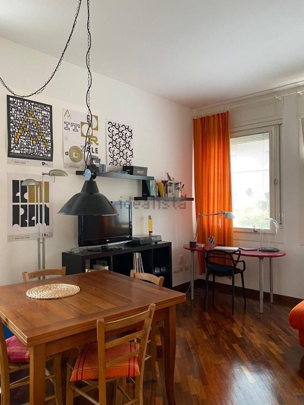 appartamento in vendita a Milano in zona Stadera
