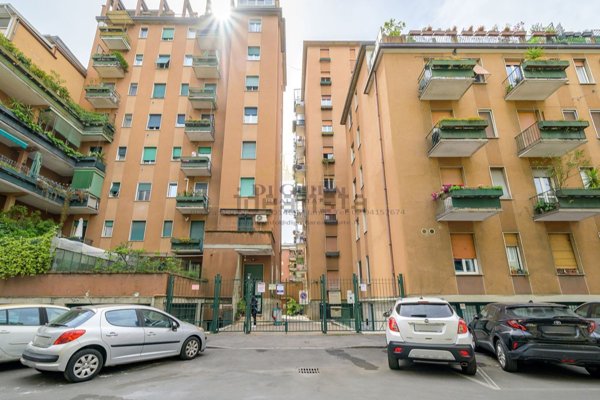 appartamento in vendita a Milano in zona Villapizzone